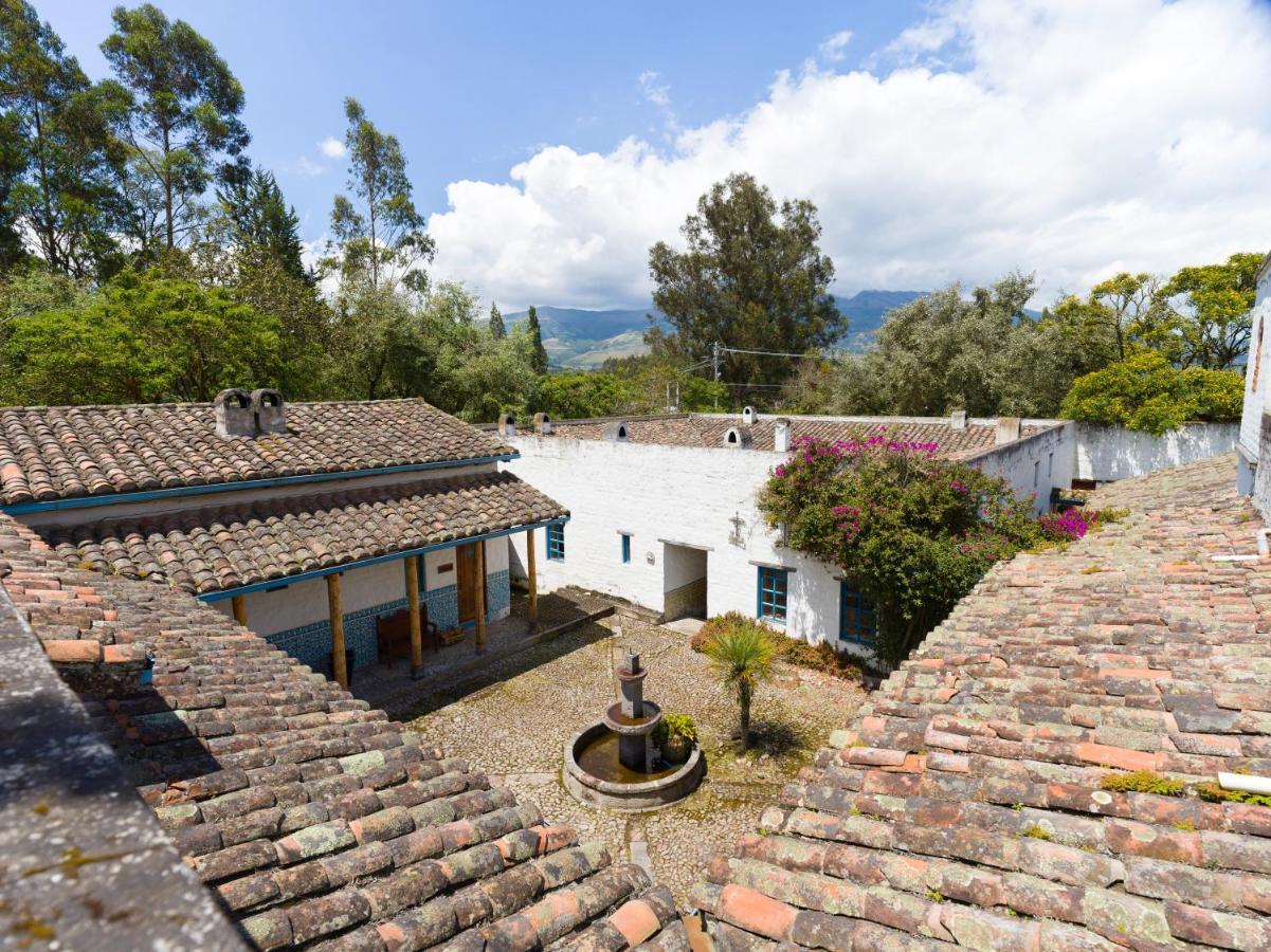 Hacienda Cusin Hotel Otavalo Exterior photo